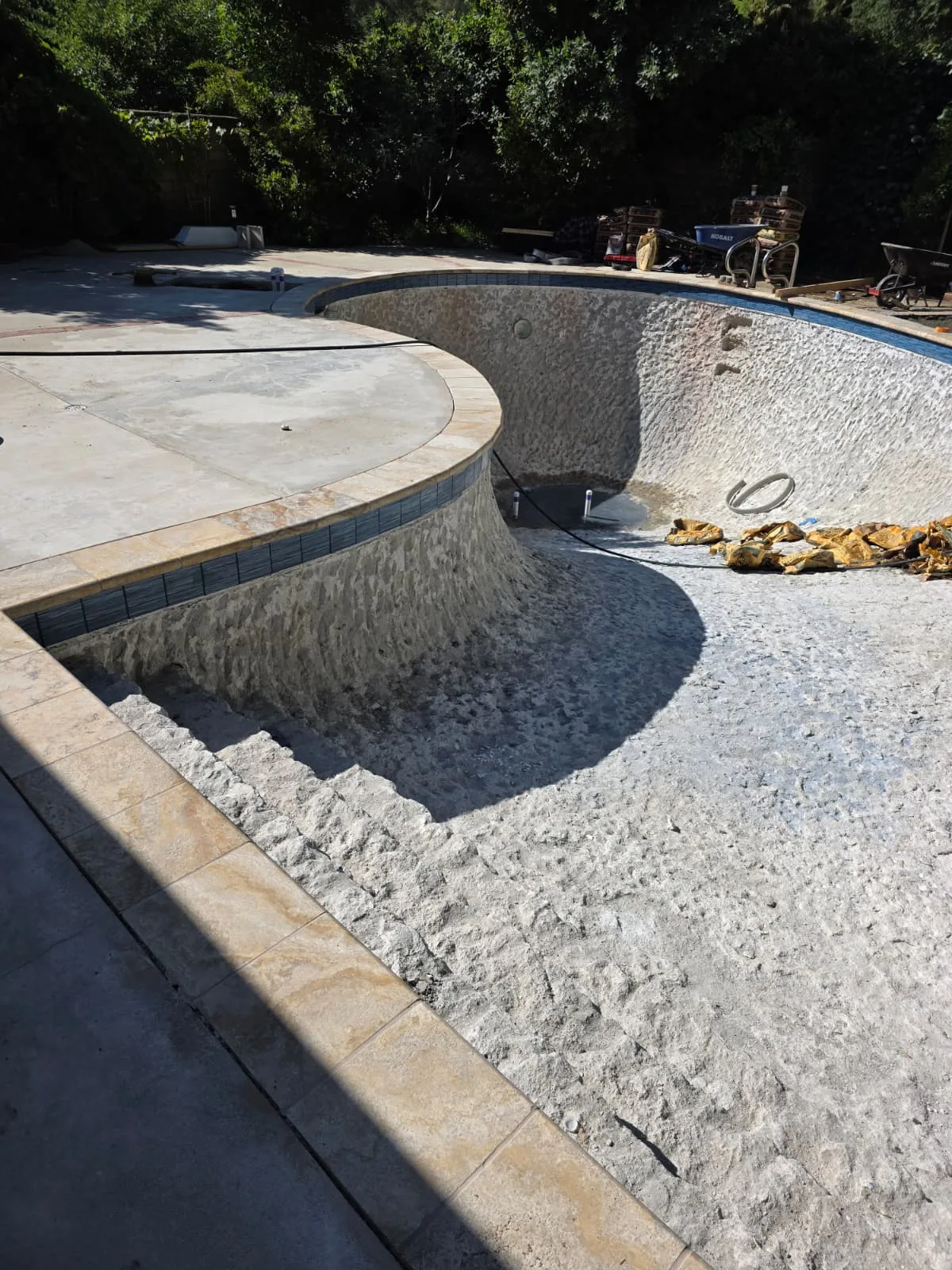 Pool Remodeling, Resurfacing & Finishes, before